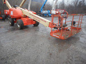 JLG 600S